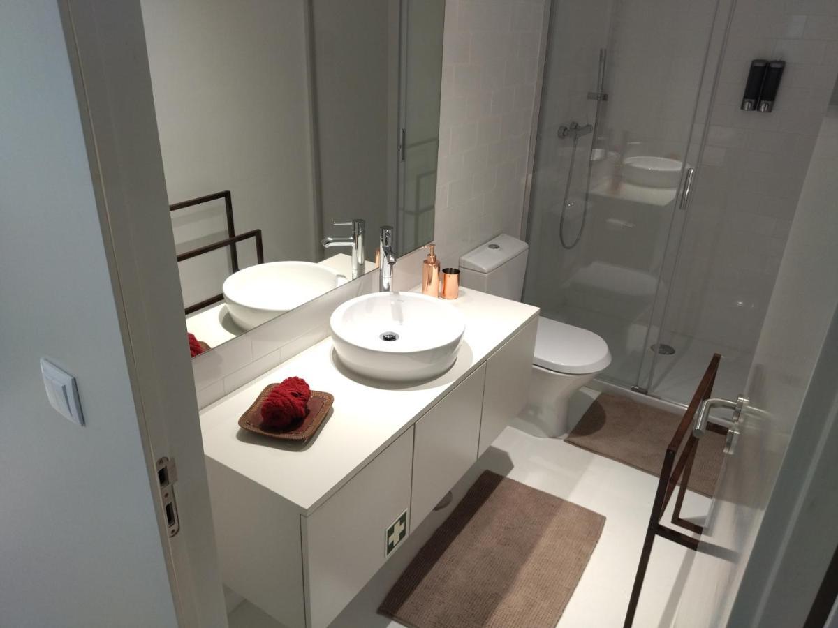 פורטו Cais Das Pedras Patio Apartment - With Washer And Dryer Machine מראה חיצוני תמונה